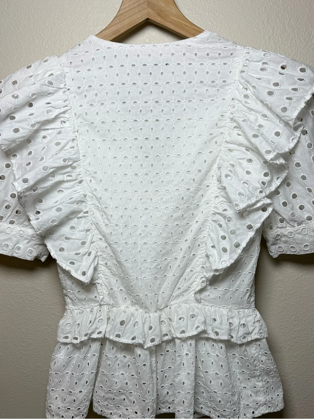 J Crew White Eyelet Ruffle Wrap Blouse Cotton Cottagecore Shirt AW838 Girly XS